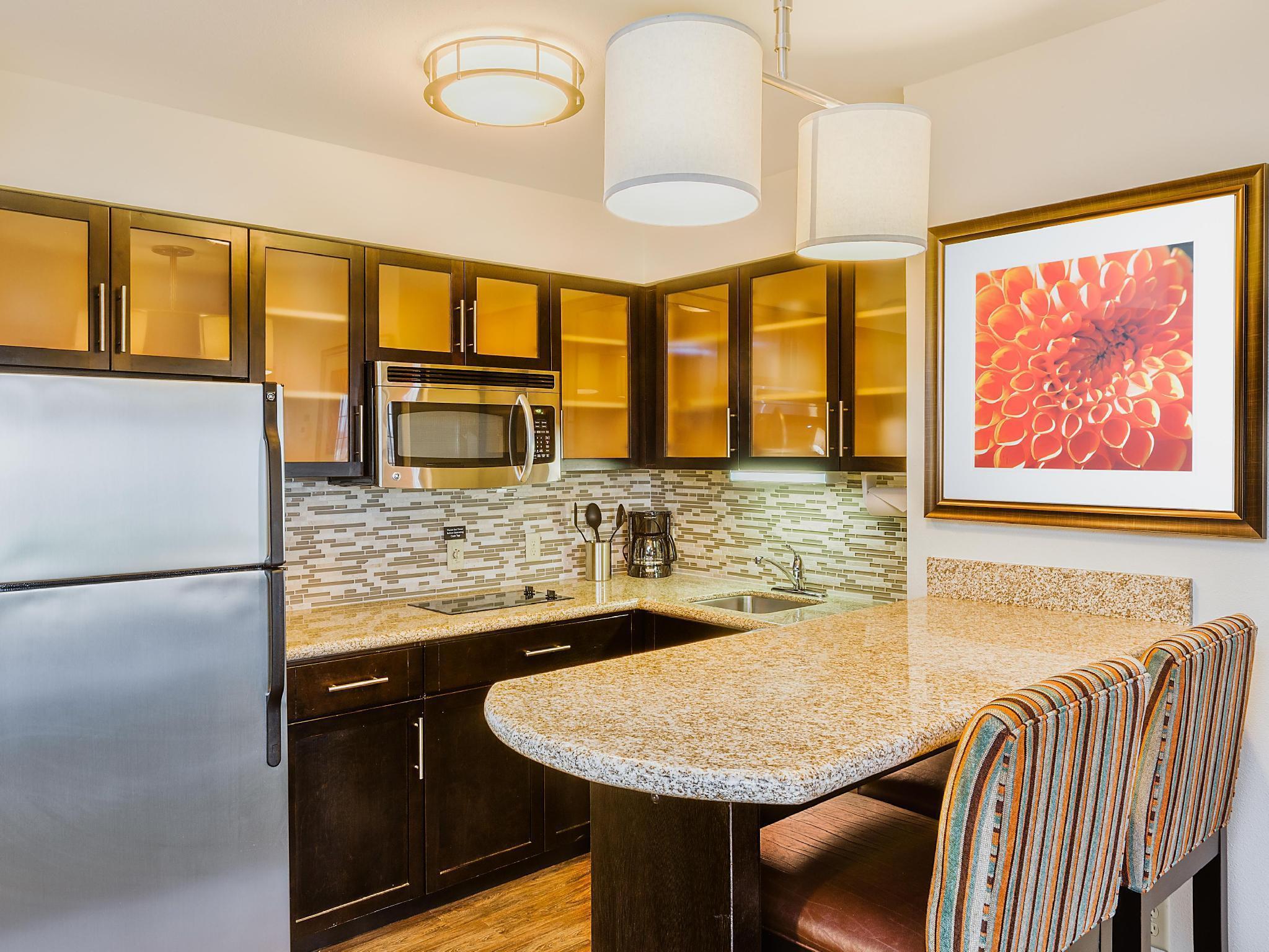 Staybridge By Ihg Hotel