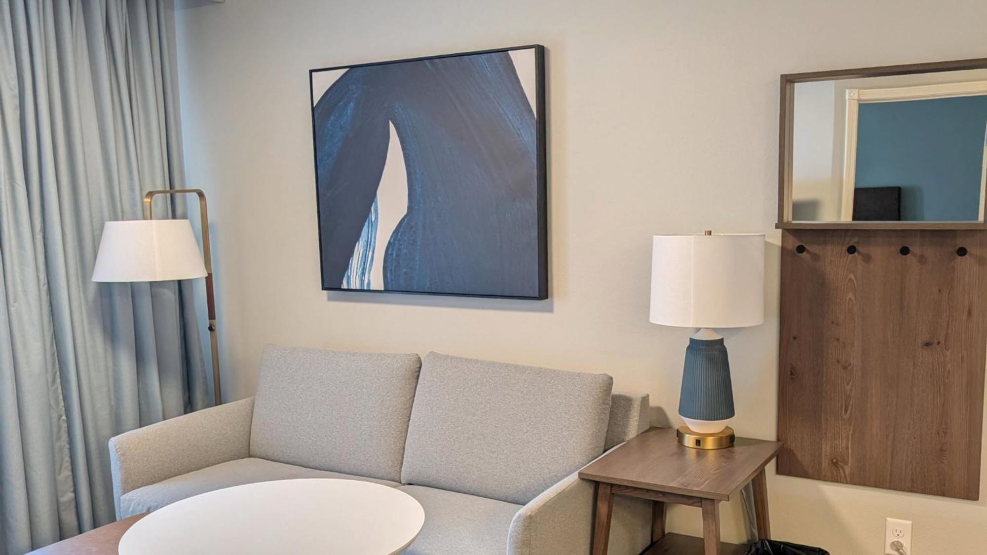 Staybridge By Ihg 3*