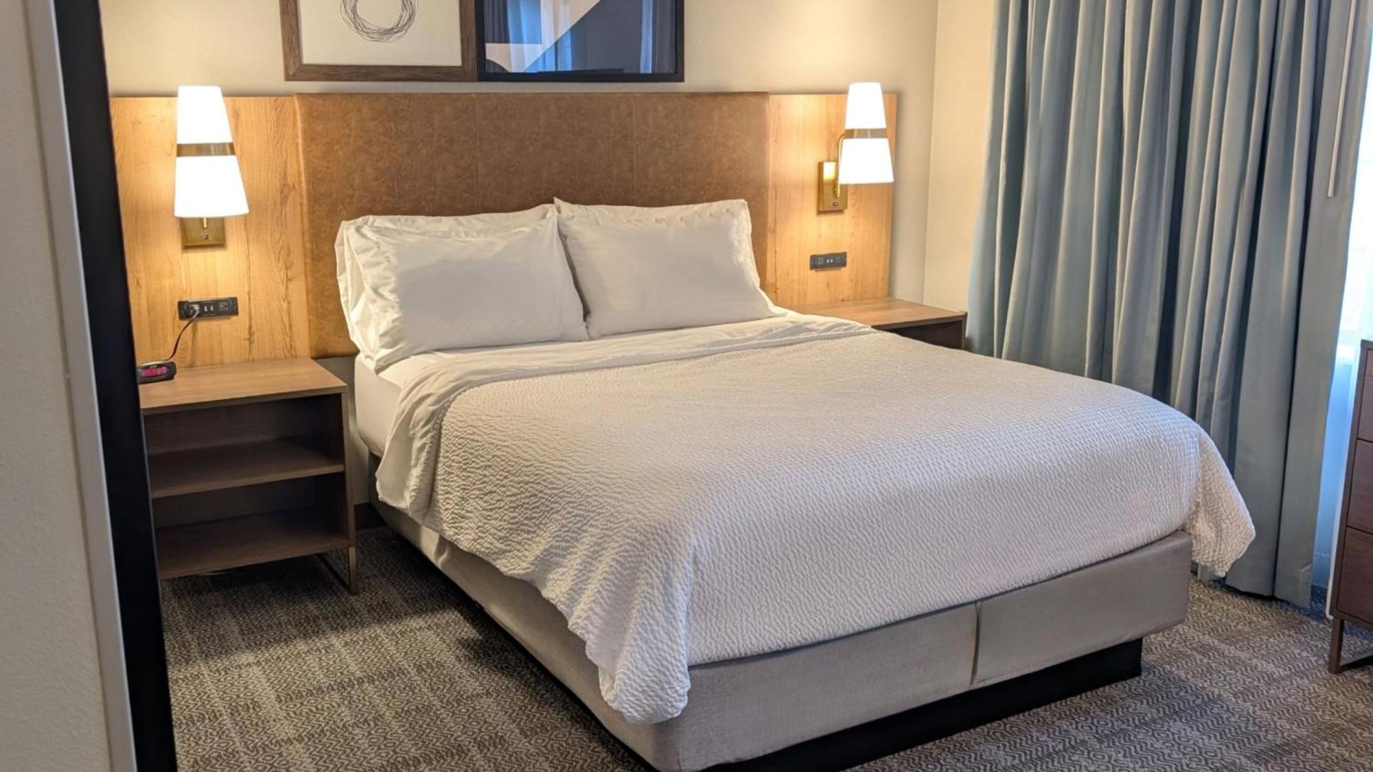 Staybridge By Ihg 3*