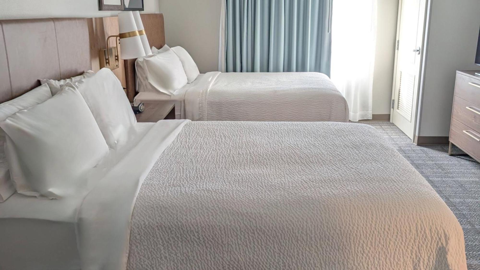 Staybridge By Ihg Hotel Bismarck